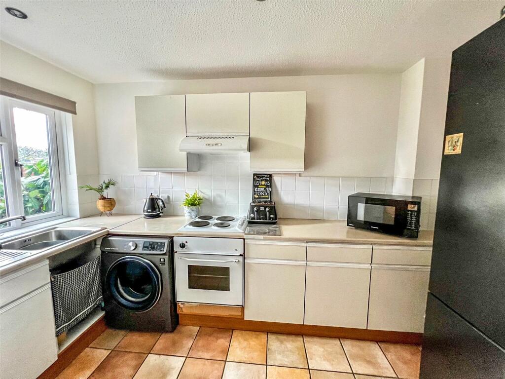 Additional image 8 of Buckingham Walk, New Milton, Hampshire, BH25