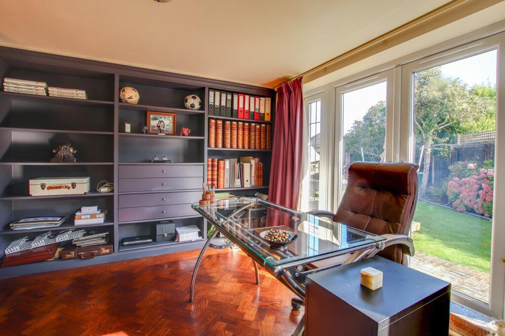 Additional image 11 of Solent Road, Hengistbury Head, Southbourne, BH6