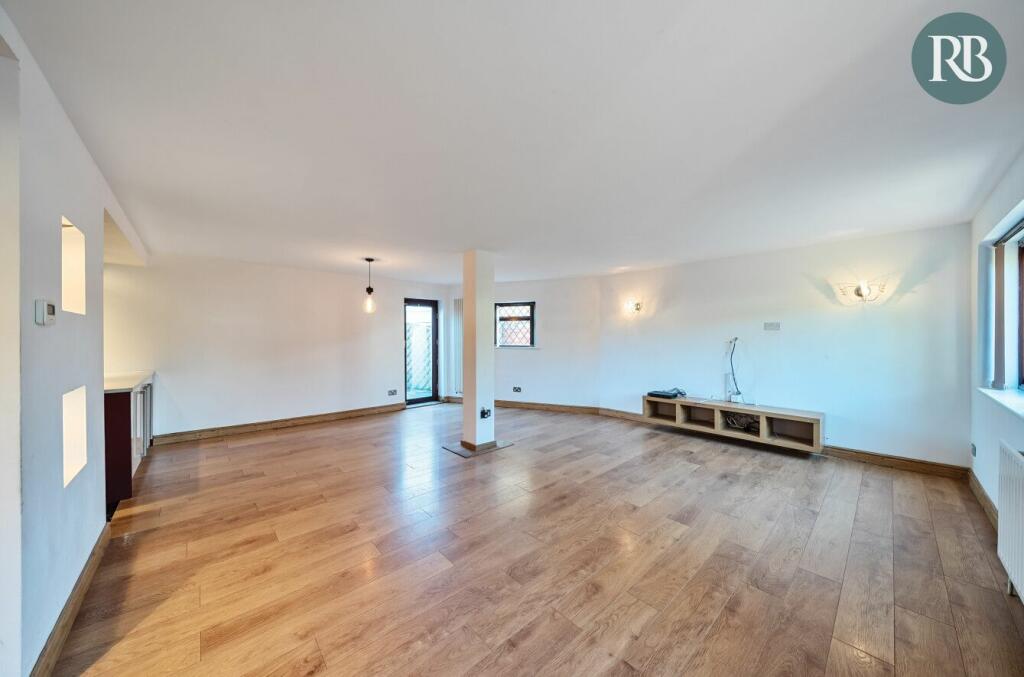 Additional image 2 of The Gardens, Southwick, BN42 4AQ