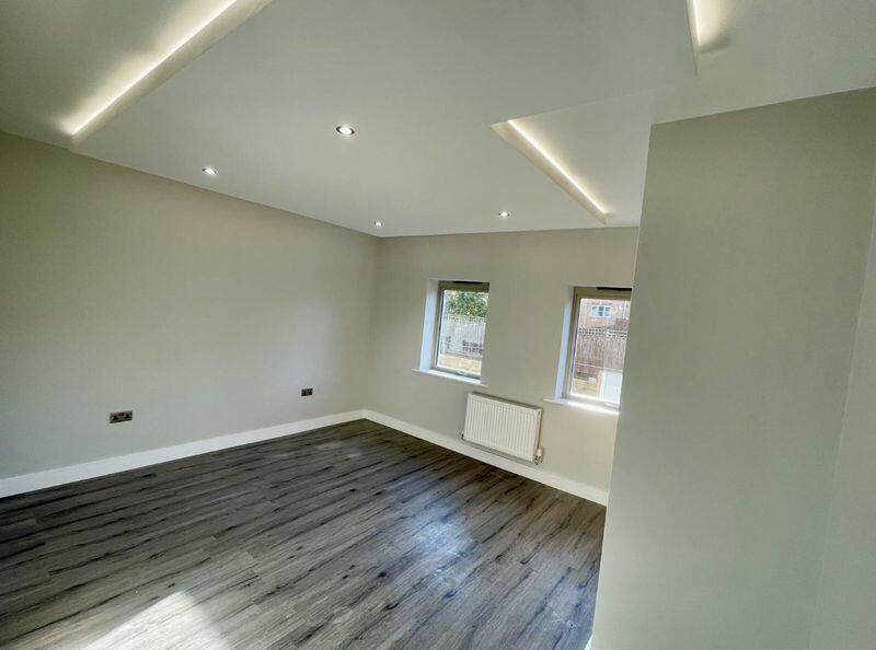 Additional image 4 of 6 Lions Walk, Cleckheaton, West Yorkshire, BD19