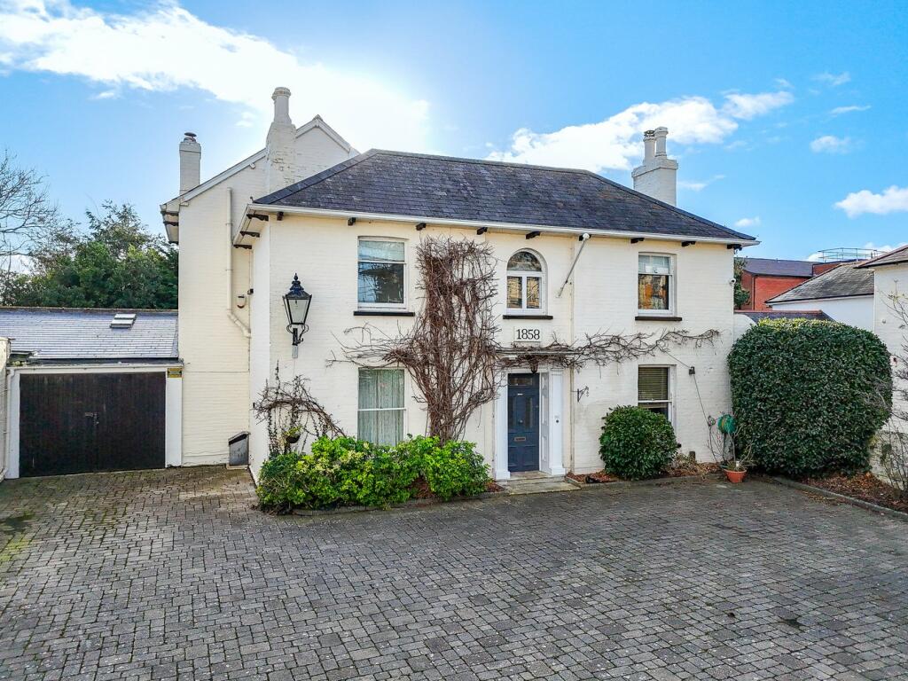 Purewell, Christchurch, BH23