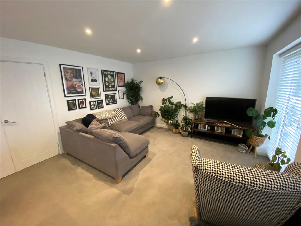 Additional image 5 of Horsham Avenue, Kinson, Bournemouth, Dorset, BH10