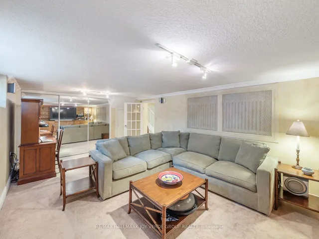 Additional image 28 of 105 Rykert Cres