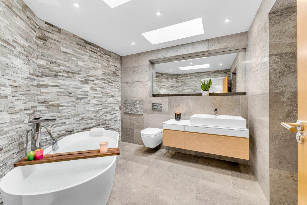 Additional image 42 of Experience luxury modern living at Oak Stables in Lostock. Built in 2015.