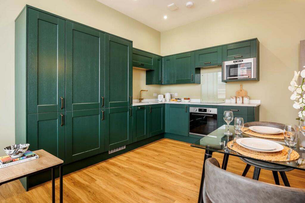 Additional image 4 of West Cliff Gardens, Bournemouth - 9