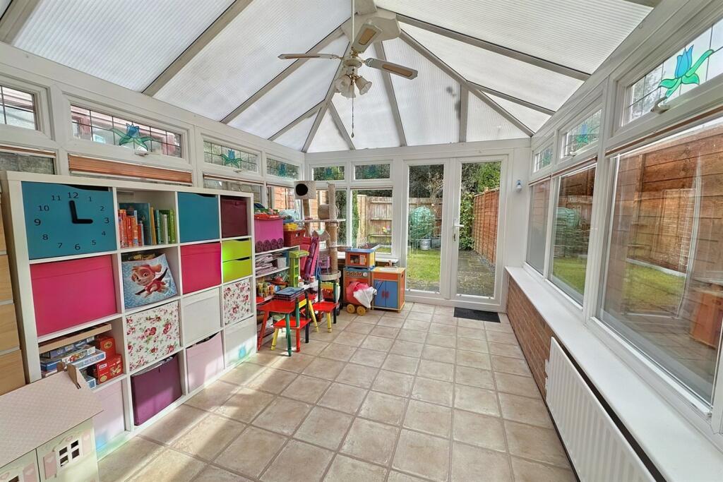 Additional image 4 of Verwood