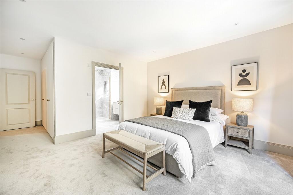 Additional image 3 of 3 Bordeaux, Chewton Farm Road, Highcliffe, Dorset, BH23