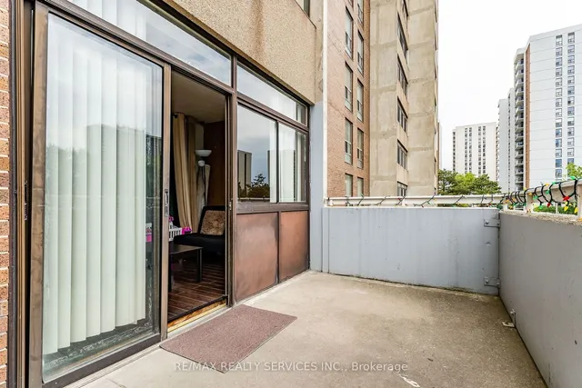Additional image 22 of 18 Knightsbridge Rd Unit 206