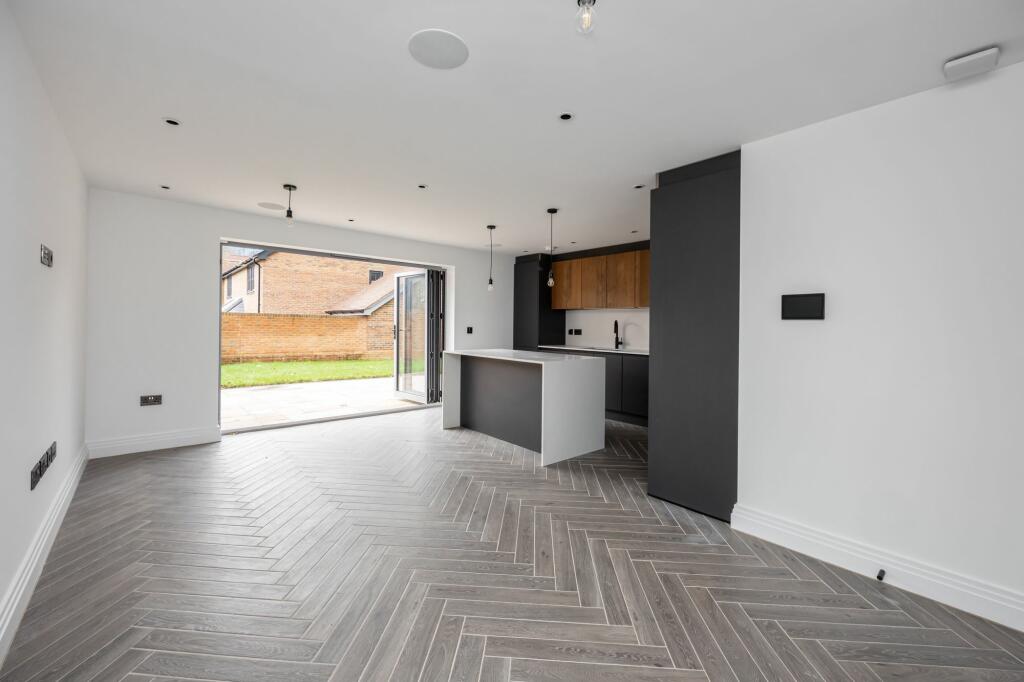 Additional image 3 of Palmeira, Skylarks, Ovingdean, BN2