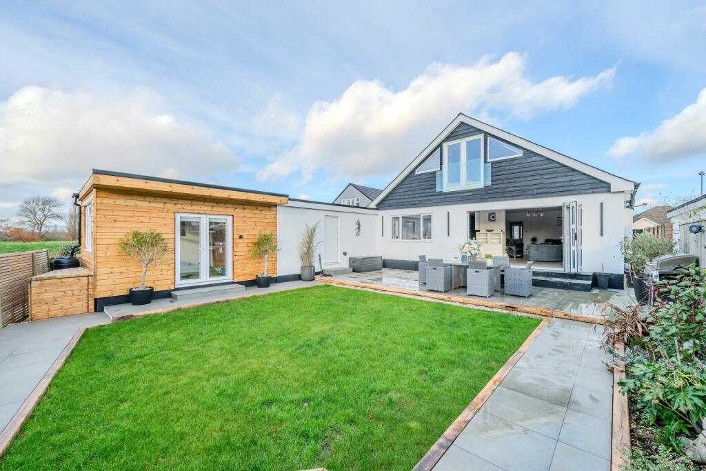Additional image 37 of Burford Close, Christchurch, BH23