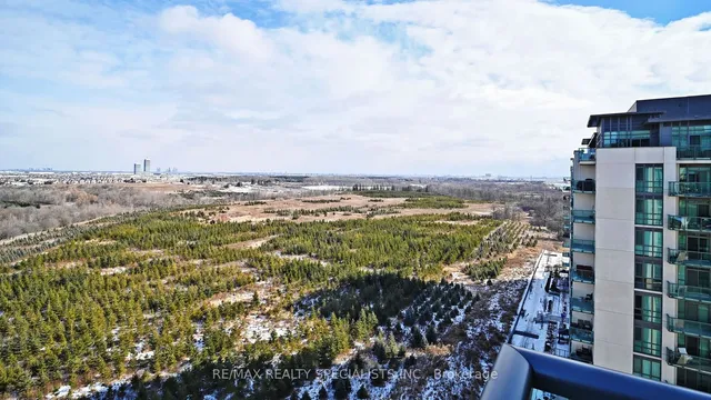 Additional image 22 of 45 Yorkland Blvd Unit 1105