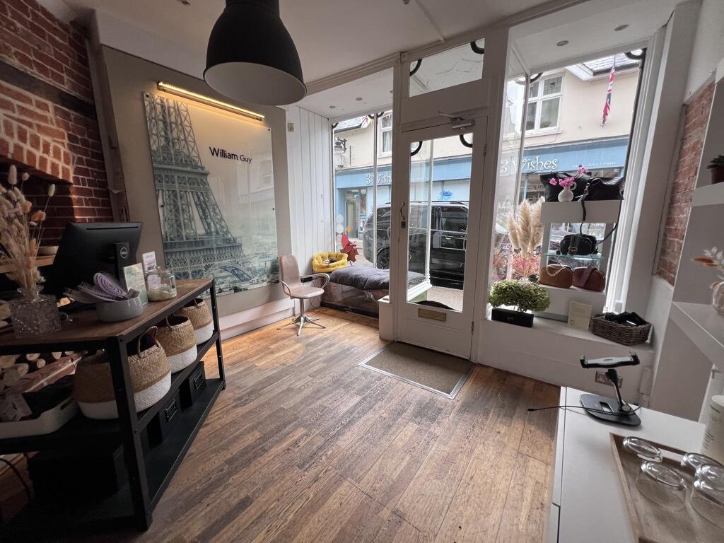 Additional image 3 of 37 High Street, Ringwood, Hampshire, BH24 1AD