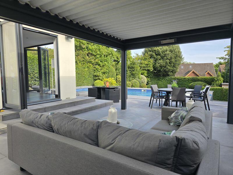 Additional image 4 of Steyning