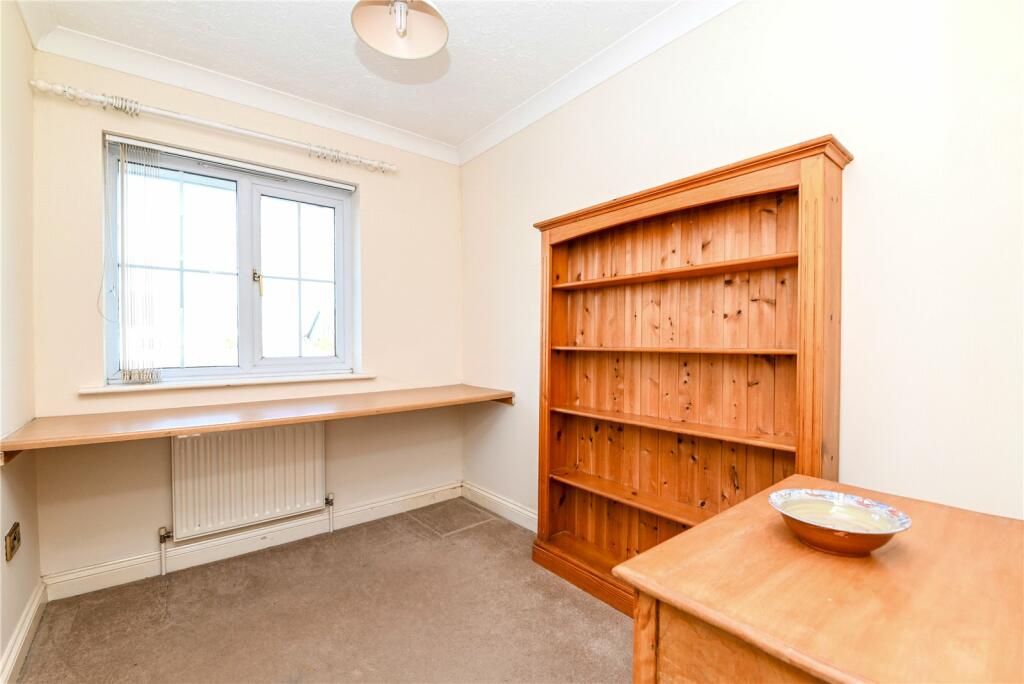 Additional image 11 of The Cottages, 2 Marine Drive, Barton on Sea, Hampshire, BH25