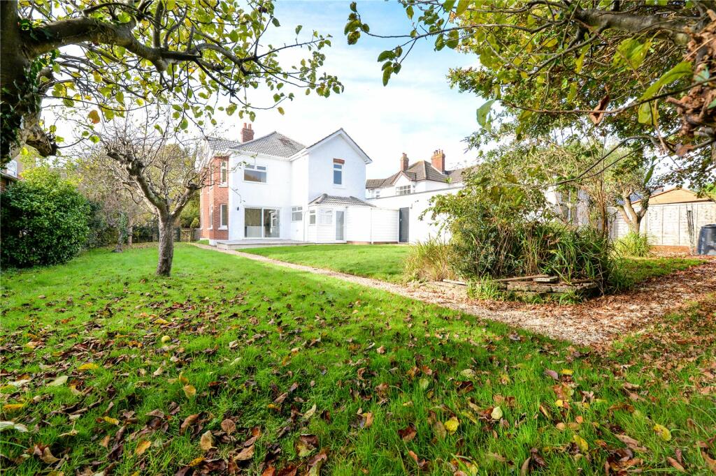 Additional image 18 of York Avenue, New Milton, Hampshire, BH25