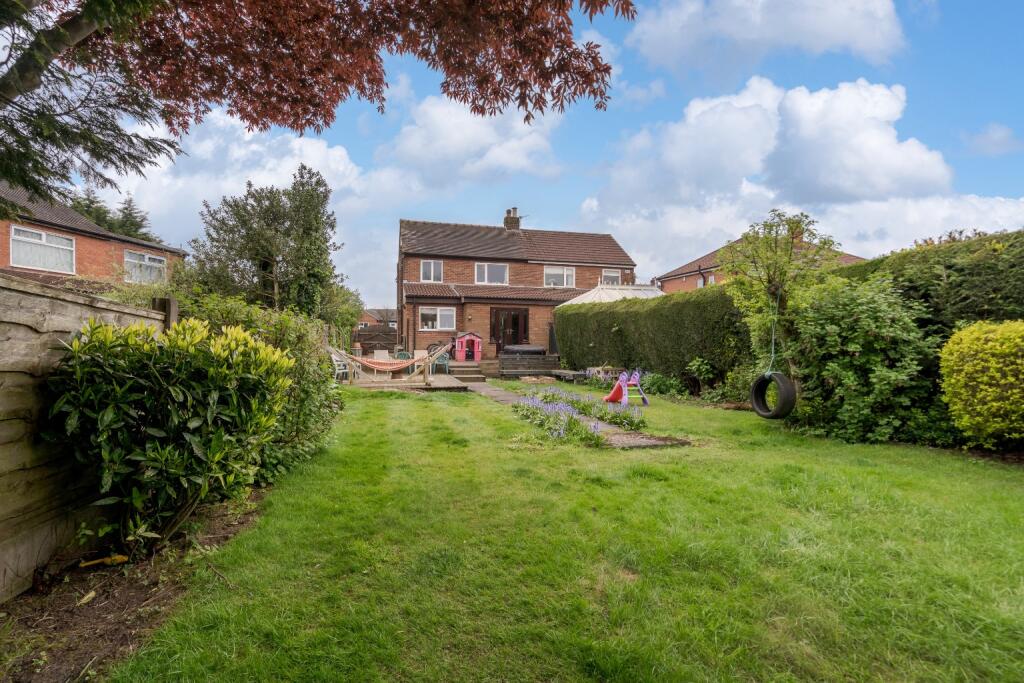 Additional image 2 of Spacious 3 Bedroom House with Large Rear Garden on Butterfield Road, Over Hulton, Lancashire