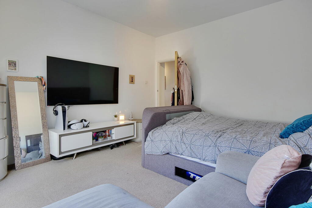 Additional image 15 of Chigwell Road, Bournemouth, BH8 9HW