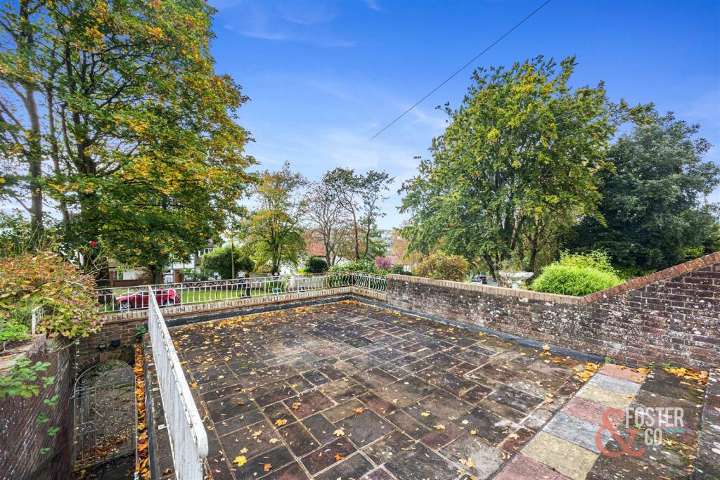 Additional image 22 of Surrenden Crescent, Brighton