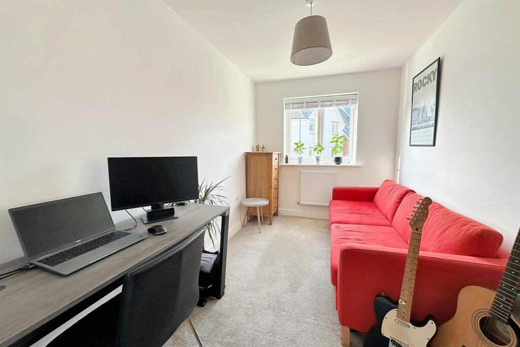 Additional image 8 of Verwood