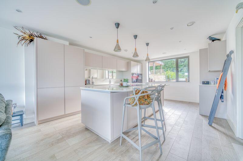 Additional image 11 of Studland - 4 BEDROOM, 4 STOREY CONTEMPORARY DETACHED HOUSE WITH SEA VIEWS