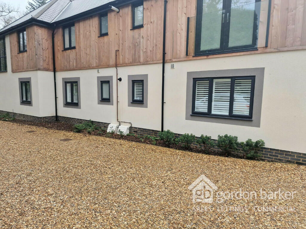 Additional image 18 of Wimborne Road East, Ferndown, Dorset, BH22