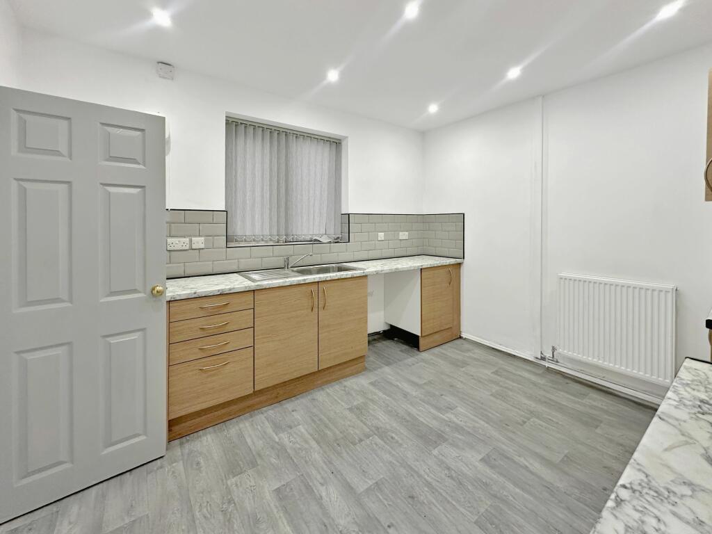 Additional image 4 of Leverhulme Avenue, Bolton