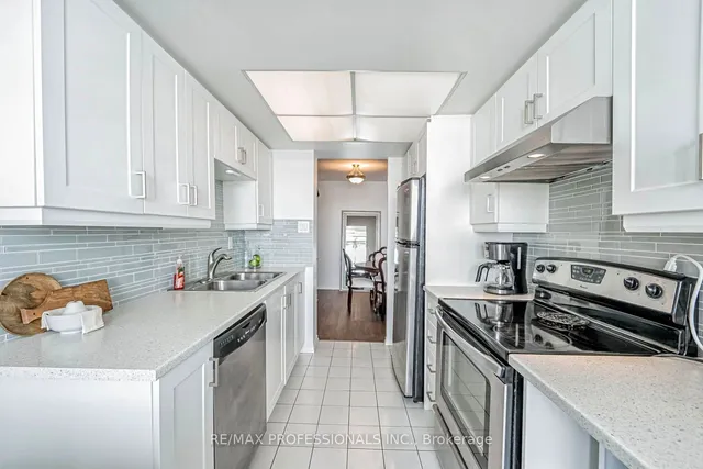 Additional image 21 of 20 Cherrytree Dr Unit 1408