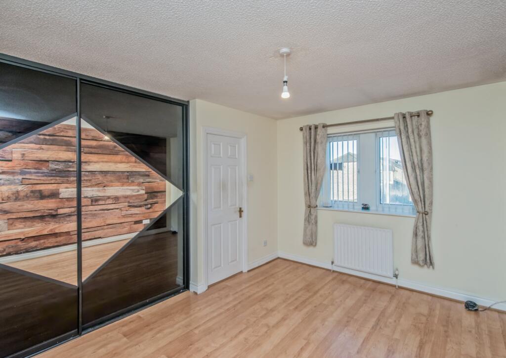 Additional image 9 of Winchester Gardens, Laisterdyke, Bradford, West Yorkshire, BD4