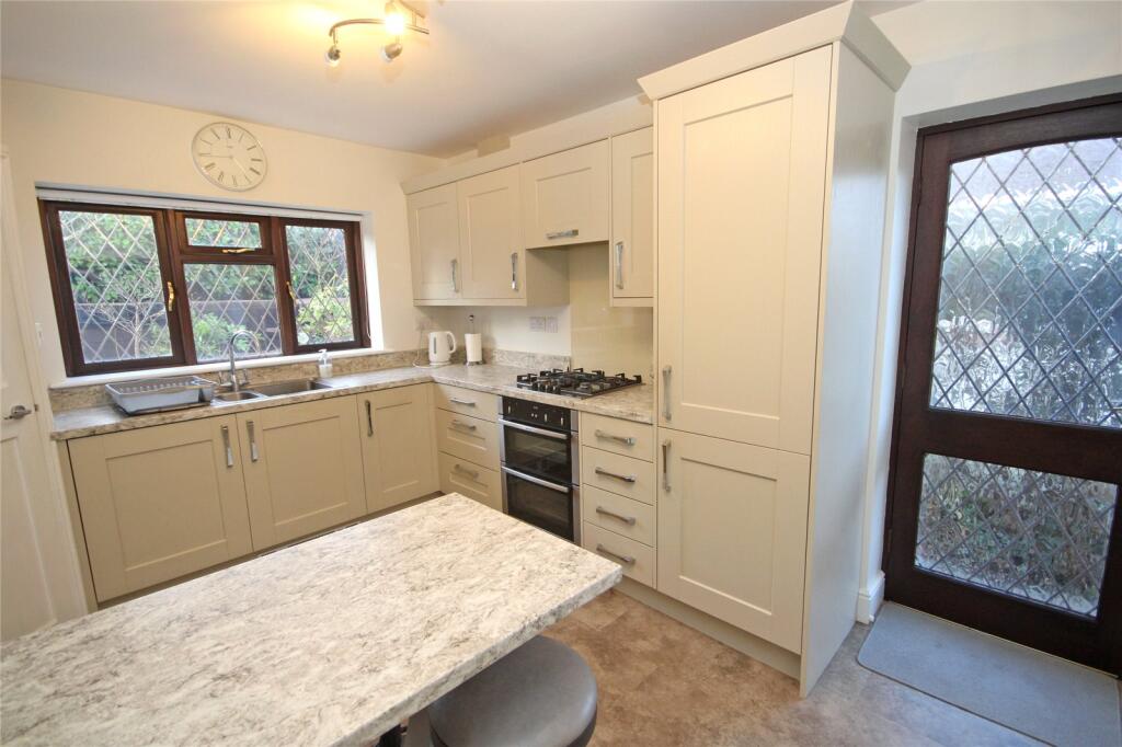 Additional image 8 of Dilly Lane, Barton on Sea, New Milton, Hampshire, BH25