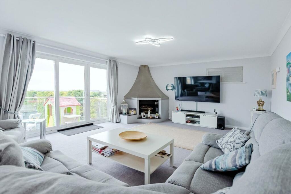 Additional image 18 of Fairview Road, Lancing