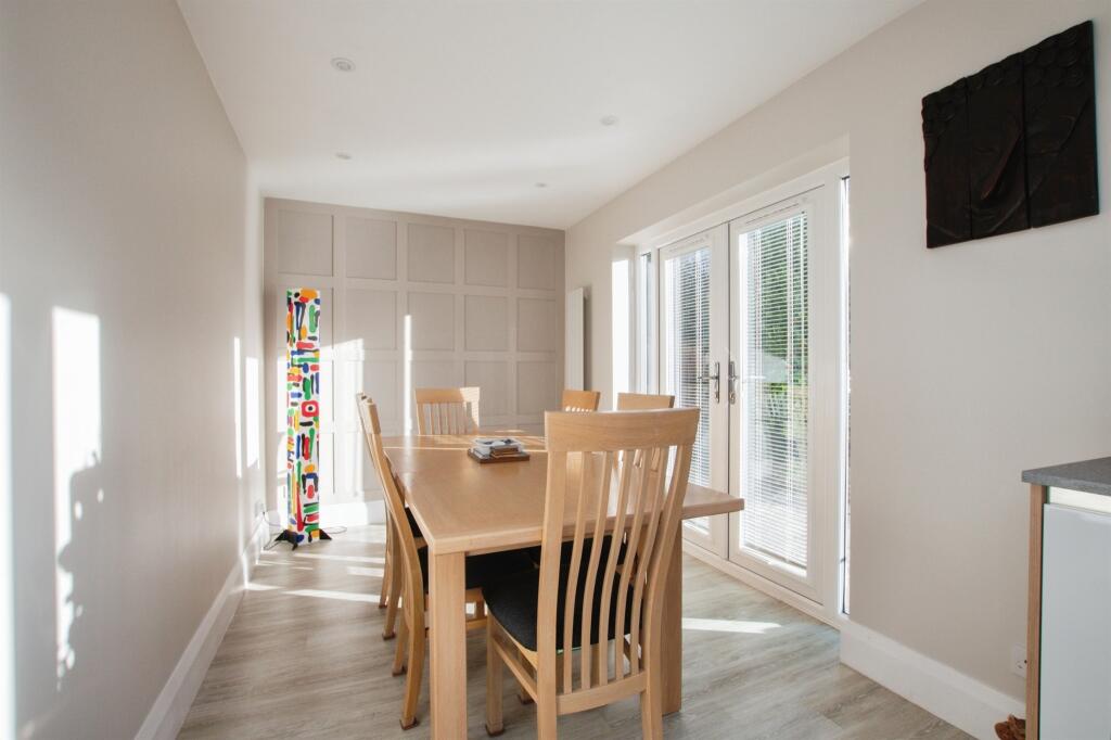 Additional image 5 of Fernlea Close, FERNDOWN