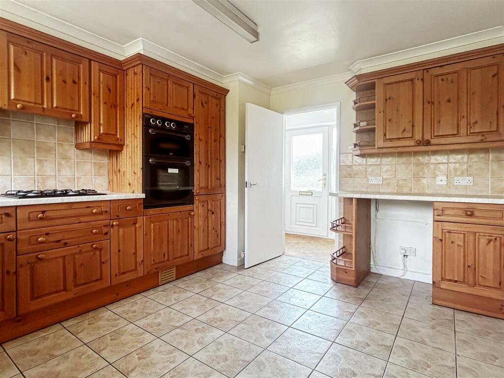 Additional image 18 of Parham Close, Littlehampton