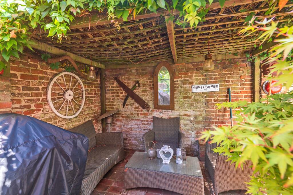 Additional image 11 of Battle Road, Hailsham