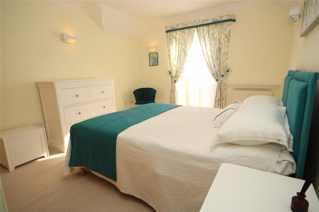 Additional image 7 of Ashley Road, New Milton, Hampshire, BH25