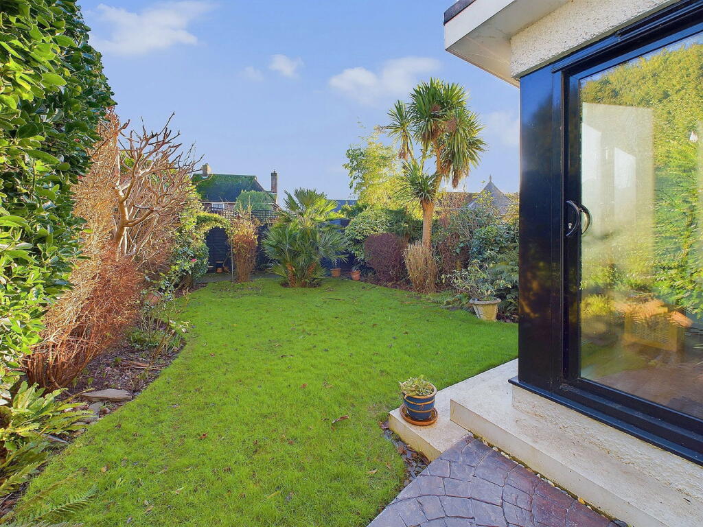 Additional image 30 of Reigate Road, Worthing, BN11