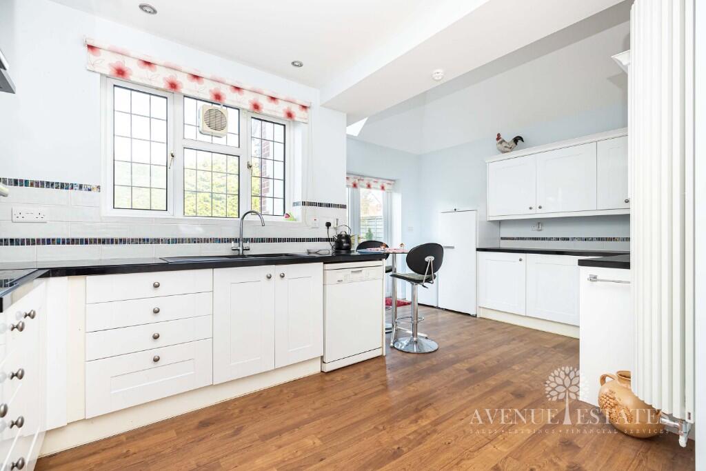 Additional image 4 of Queens Park Avenue, Bournemouth, Dorset, BH8