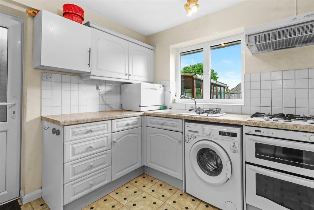 Additional image 10 of Filching Close, Wannock, Polegate