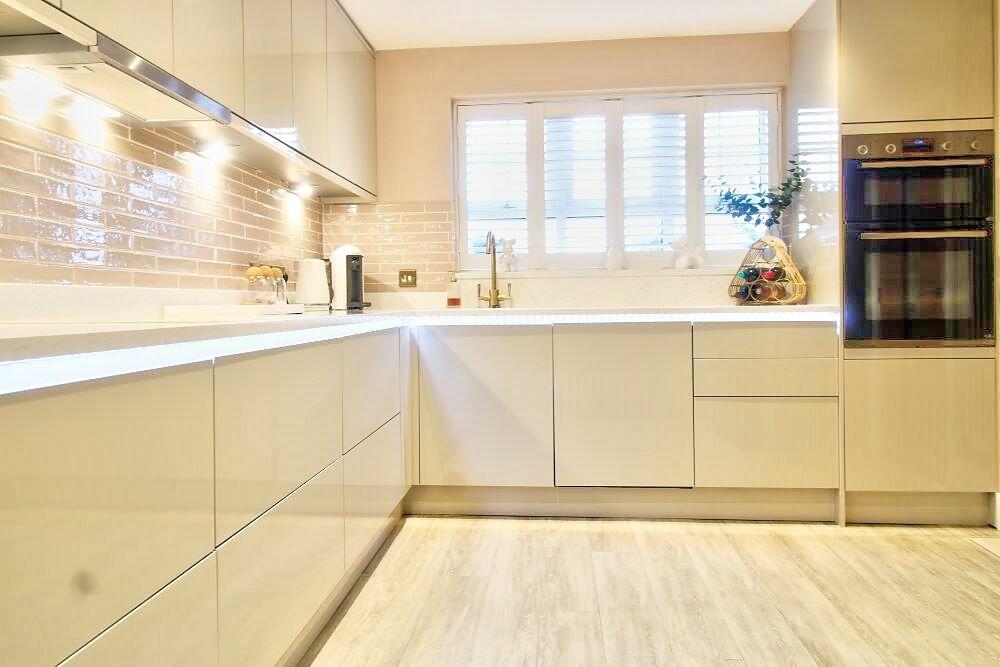 Additional image 18 of Coral Reef Close, Eastbourne, BN23 5PF