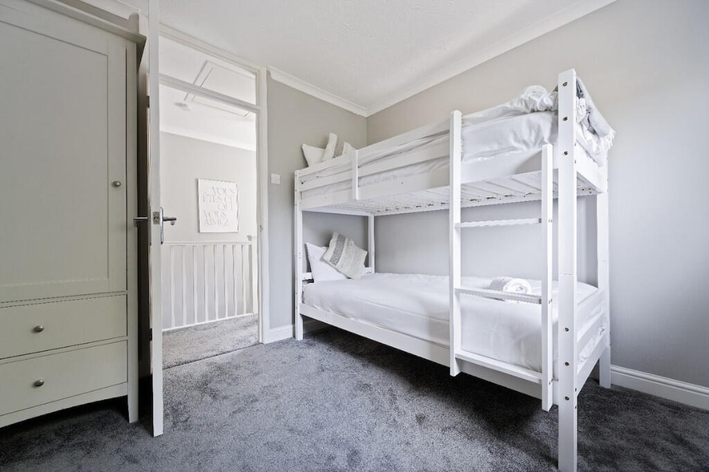 Additional image 9 of King Richard Drive, Bournemouth, Dorset, BH11