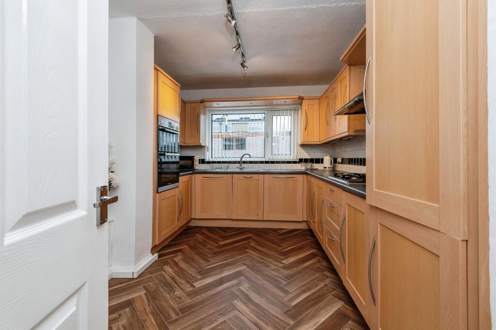 Additional image 6 of Cedar Drive, Wyke, Bradford