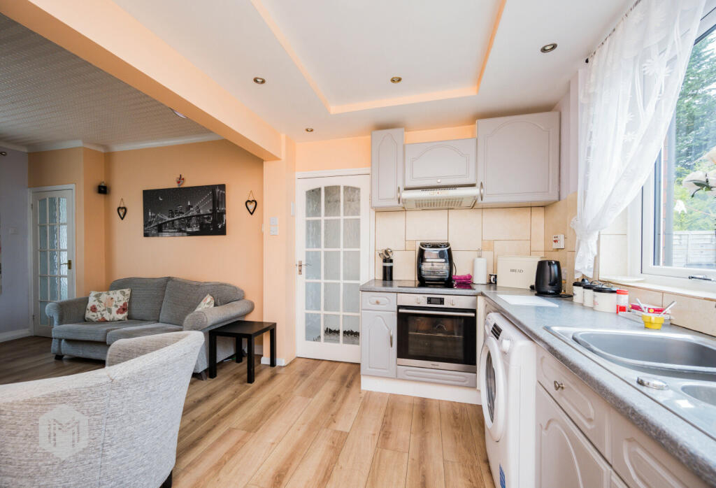 Additional image 4 of Parkfield Avenue, Farnworth, Bolton, BL4 9PZ