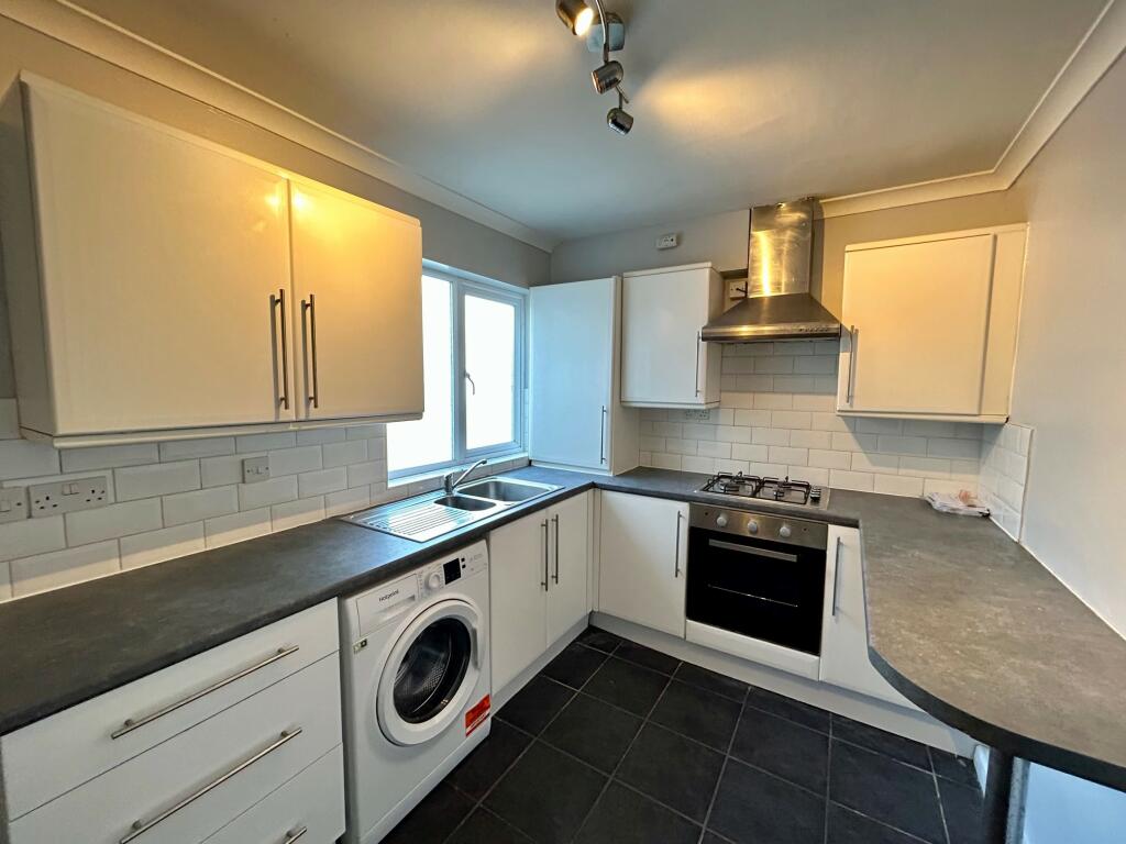 Additional image 5 of Holdenhurst Avenue, Bournemouth