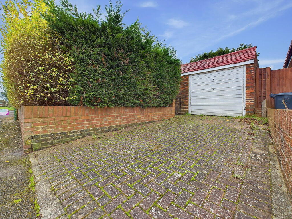 Additional image 11 of Grafton Drive, Sompting, BN15 9SW