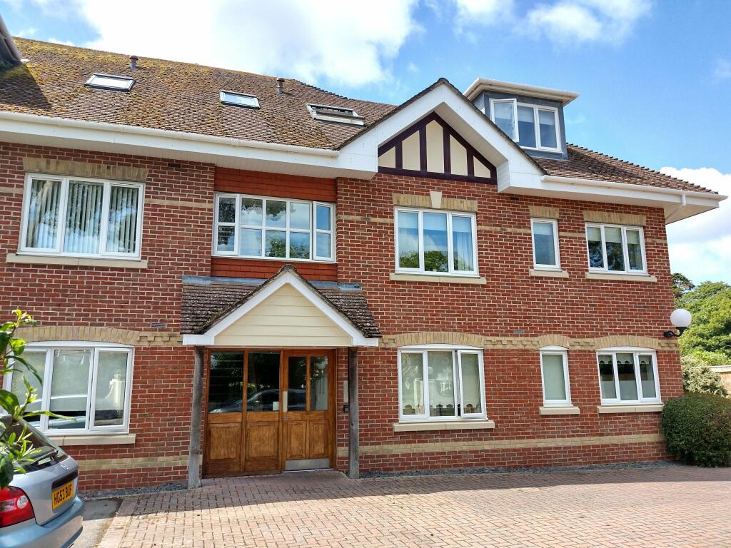 Additional image 7 of Becton Lane