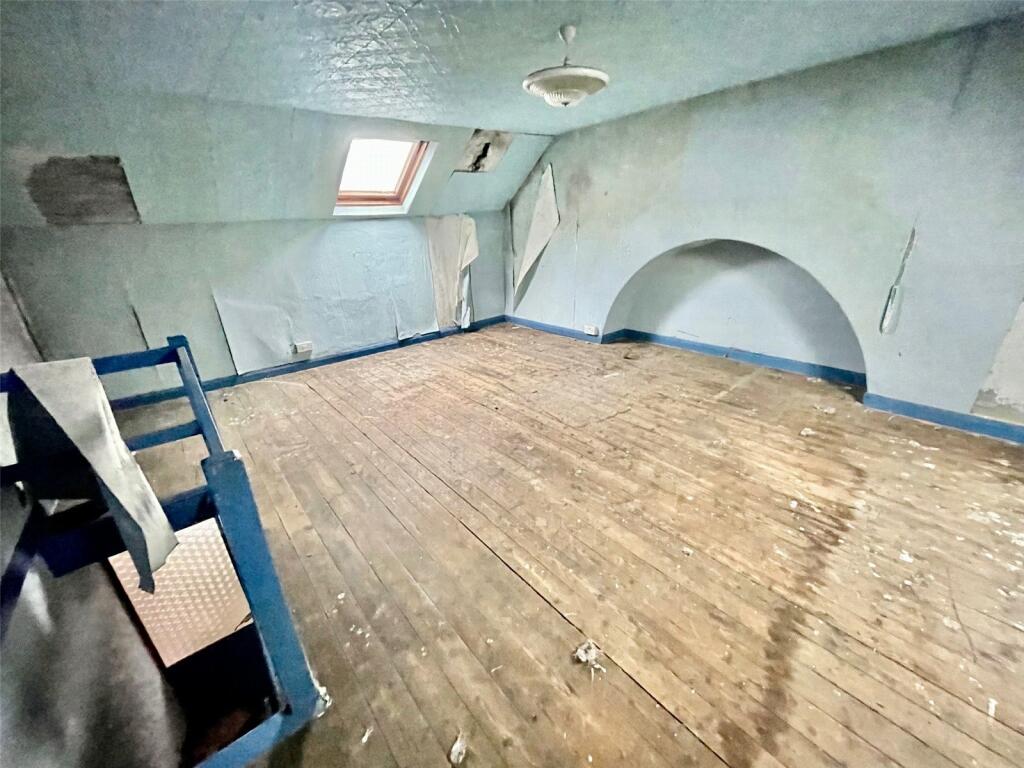 Additional image 4 of Park Cliffe Road, Bradford, West Yorkshire, BD2