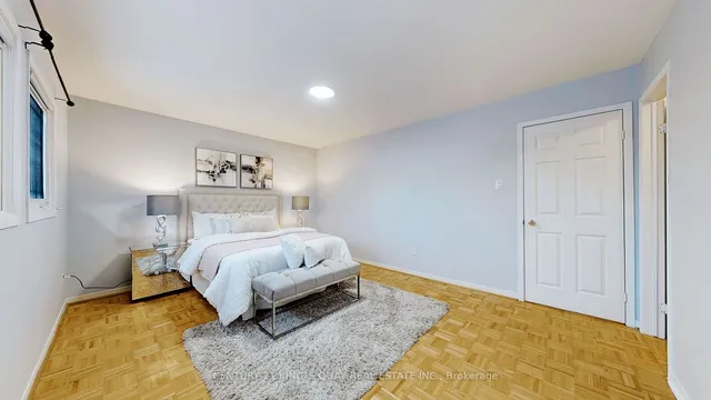 Additional image 18 of 77 Roxanne Cres