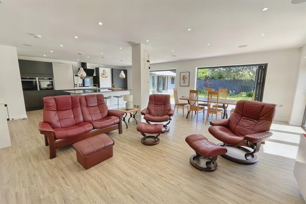 Additional image 3 of Boscombe Manor