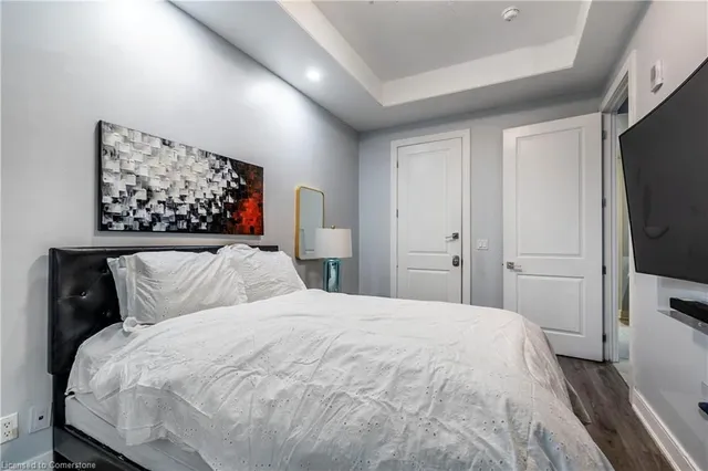 Additional image 13 of 150 Main Street West St Unit 715