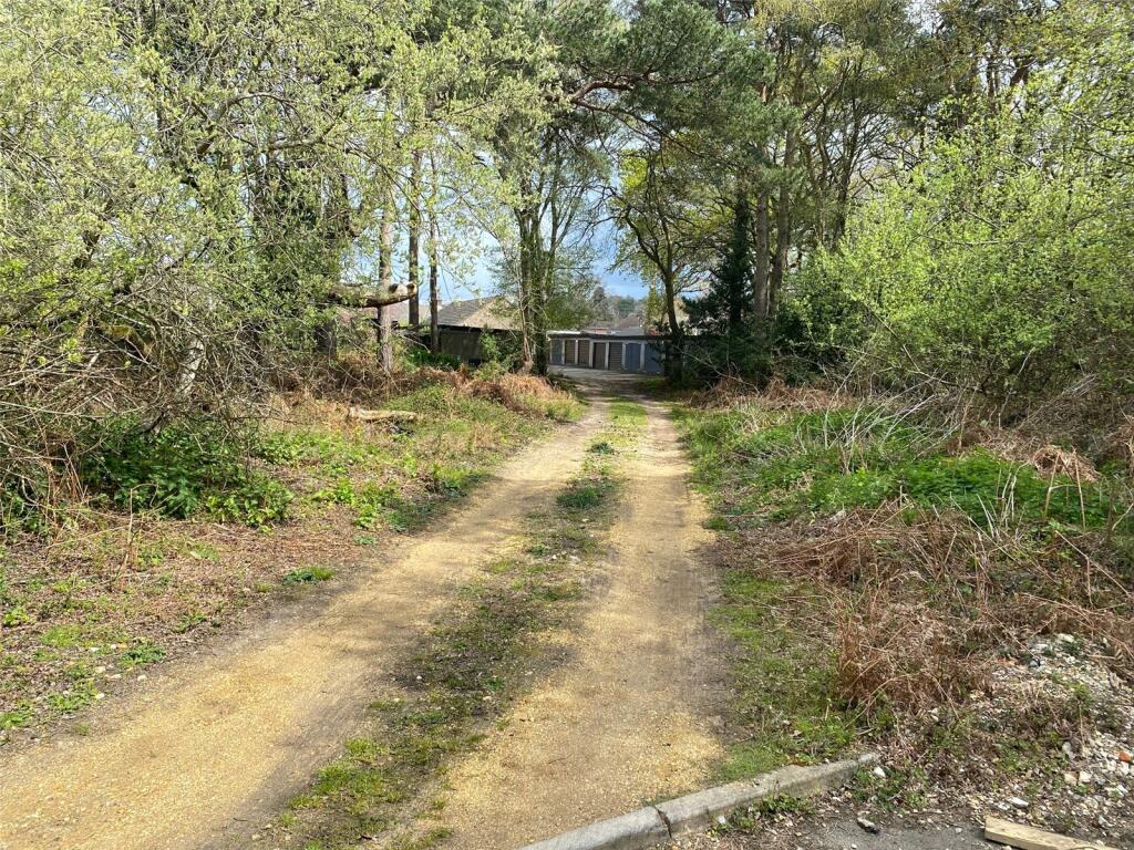 Additional image 10 of Otter Close, UPTON, Poole, Dorset, BH16