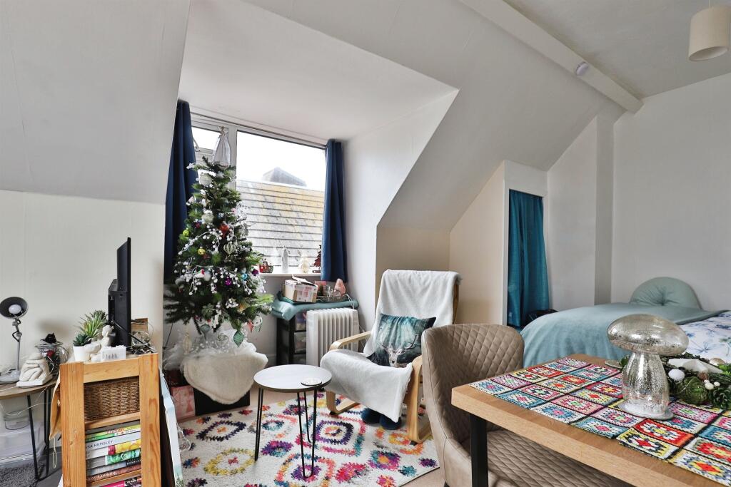 Additional image 12 of Stourcliffe Avenue, Bournemouth